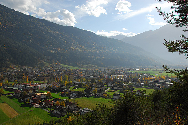 © Tirol West  - Blick auf Landeck